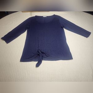 3/4 sleeve Blue top Size medium